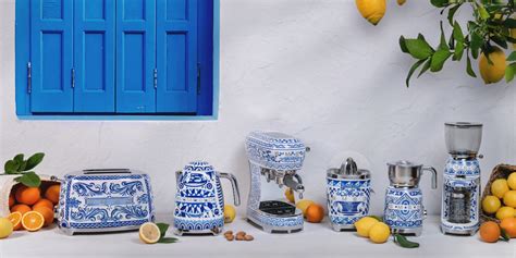 Smeg Blu Mediterraneo .